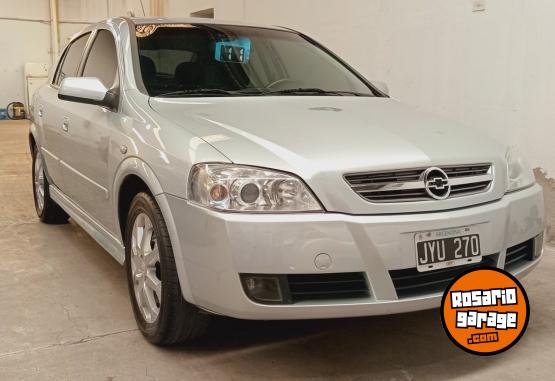 Autos - Chevrolet Astra GLS 5Ptas 2011 Nafta 135000Km - En Venta