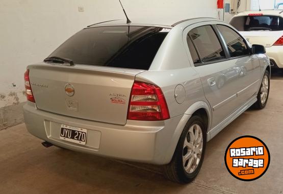 Autos - Chevrolet Astra GLS 5Ptas 2011 Nafta 135000Km - En Venta