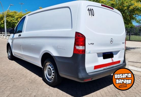 Utilitarios - Mercedes Benz Vito 1.6 V2 2017 Diesel  - En Venta