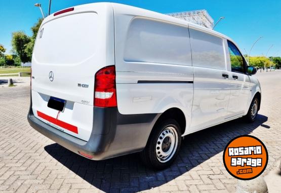 Utilitarios - Mercedes Benz Vito 1.6 V2 2017 Diesel  - En Venta