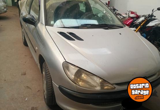 Autos - Peugeot 206 2010 Nafta 111111Km - En Venta