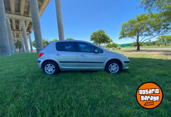 Autos - Peugeot 307 2010 Nafta 117000Km - En Venta