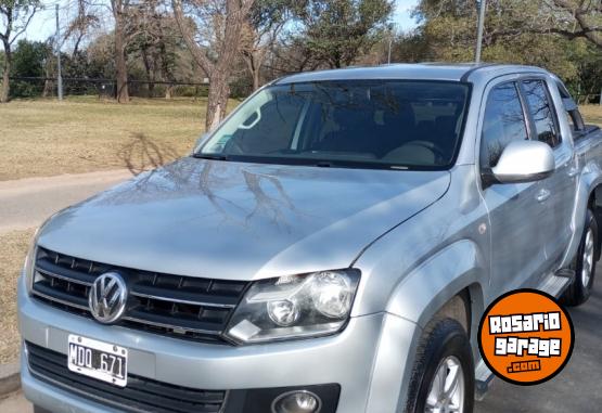 Camionetas - Volkswagen Amarok Highline 180 CV 2013 Diesel 211000Km - En Venta