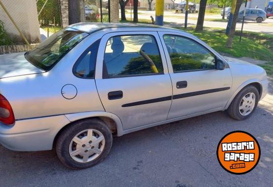 Autos - Chevrolet Corsa 2005 GNC 111111Km - En Venta