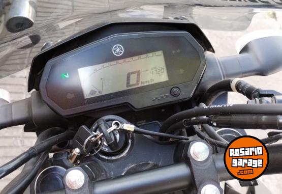 Motos - Yamaha Fz 2022 Nafta 5000Km - En Venta