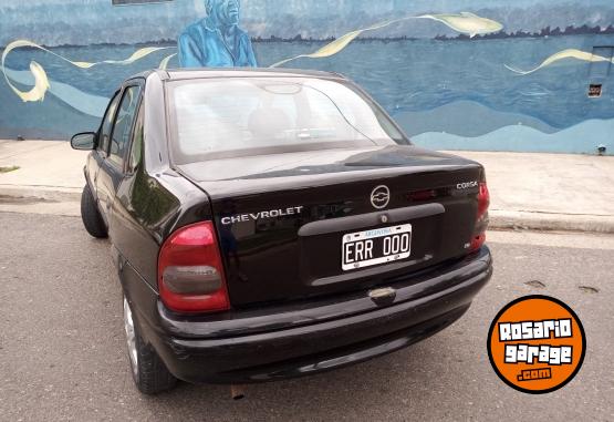 Autos - Chevrolet Corsa 2004 Nafta 200000Km - En Venta