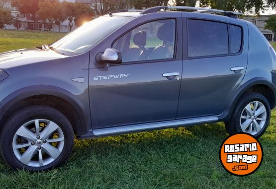 Autos - Renault Sandero stepway 2012 Nafta 95000Km - En Venta