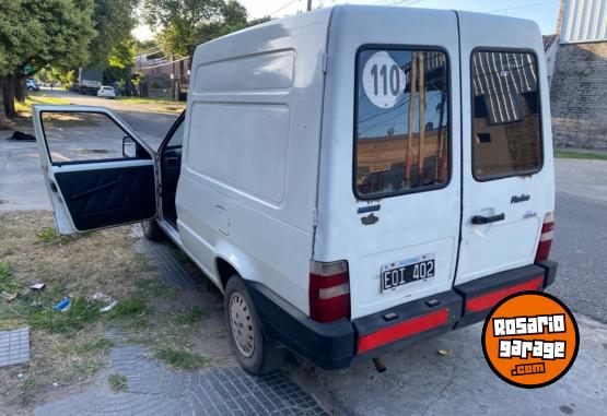 Utilitarios - Fiat Fiorino 2004 GNC 200000Km - En Venta