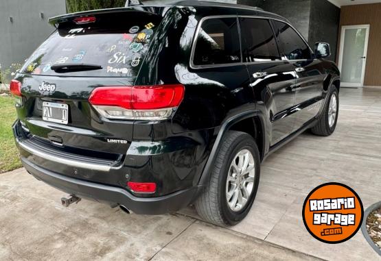 Camionetas - Jeep Grand Cherokee 2013 Nafta 224000Km - En Venta