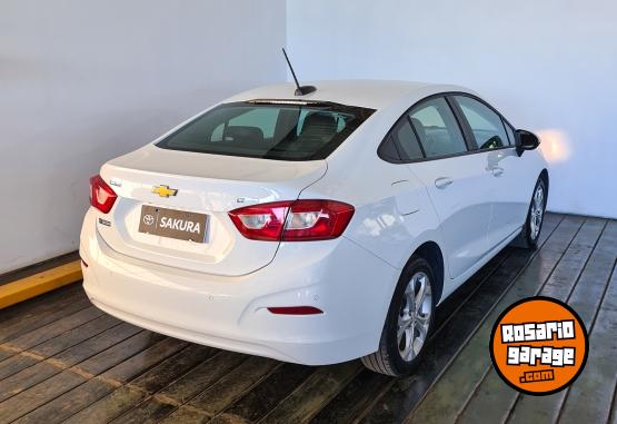 Autos - Chevrolet CRUZE 4P 1,4T LT AT 2023 Nafta 66452Km - En Venta