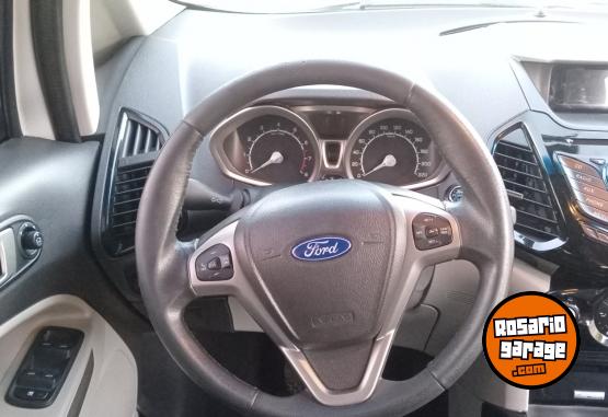 Camionetas - Ford Ecosport titanium 2013 GNC 168000Km - En Venta