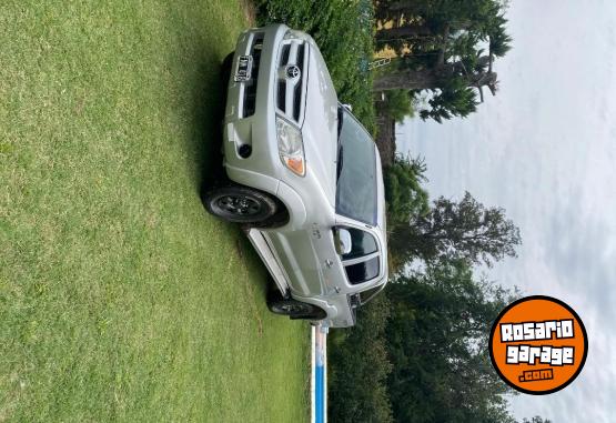 Camionetas - Toyota Hilux 2006 Diesel 400000Km - En Venta