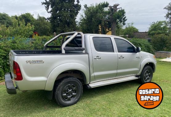 Camionetas - Toyota Hilux 2006 Diesel 400000Km - En Venta