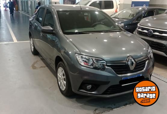 Autos - Renault LOGAN 1.6 ZEN 202 2022 Nafta 21000Km - En Venta