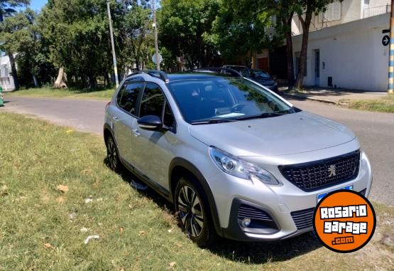 Autos - Peugeot 2008 2021 Nafta 15000Km - En Venta