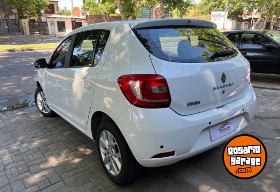 Autos - Renault Sandero Privilge 2017 Nafta  - En Venta