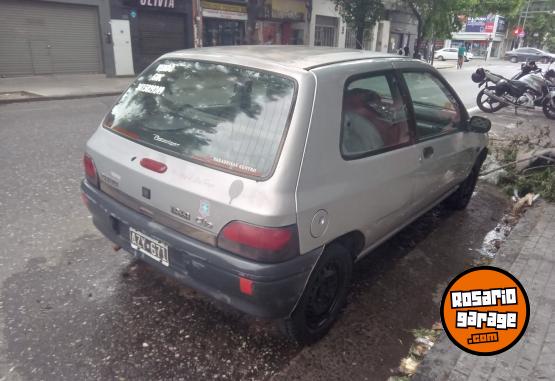 Autos - Renault Clio gnc 1996 GNC 280000Km - En Venta