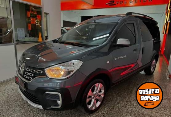 Utilitarios - Renault KANGOO STEPWAY 2019 Diesel 113000Km - En Venta