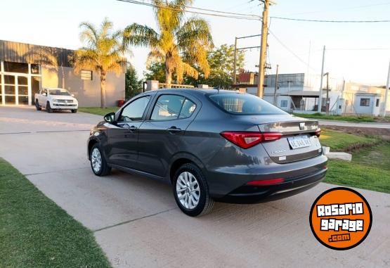 Autos - Fiat Cronos Drive Conectividad 2021 Nafta 75000Km - En Venta