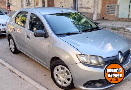 Autos - Renault Logan. 2015 GNC 130000Km - En Venta