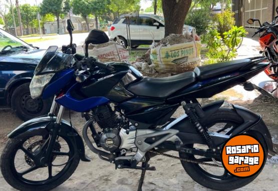 Motos - Bajaj Rouser 135ls 2017 Nafta 44000Km - En Venta