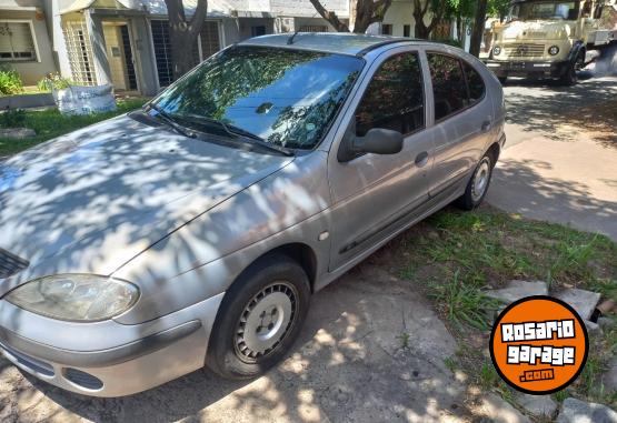 Autos - Renault Megane bicuerpo 1.6 2007 Nafta 150000Km - En Venta