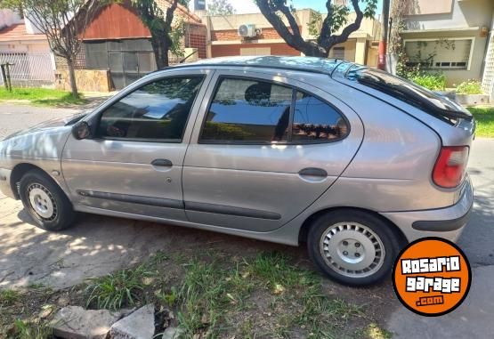 Autos - Renault Megane bicuerpo 1.6 2007 Nafta 150000Km - En Venta