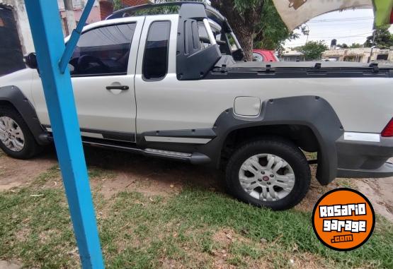 Utilitarios - Fiat Strada 2013 Nafta 70000Km - En Venta