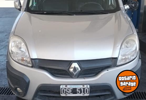 Utilitarios - Renault Kangoo 2 2015 Nafta 138000Km - En Venta