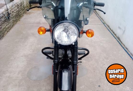 Motos - Bajaj Boxer 150 2023 Nafta 2350Km - En Venta