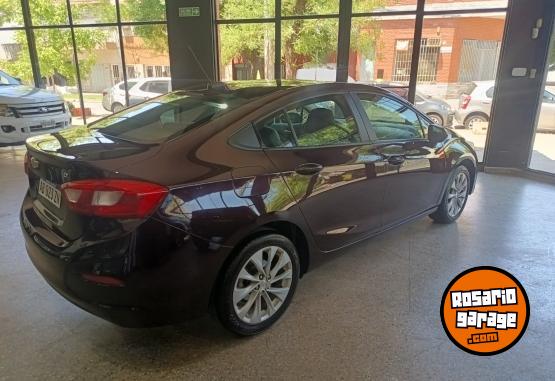 Autos - Chevrolet Cruze 2017 Nafta 86000Km - En Venta