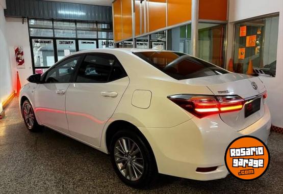 Autos - Toyota COROLLA XEI 2018 Nafta 105000Km - En Venta