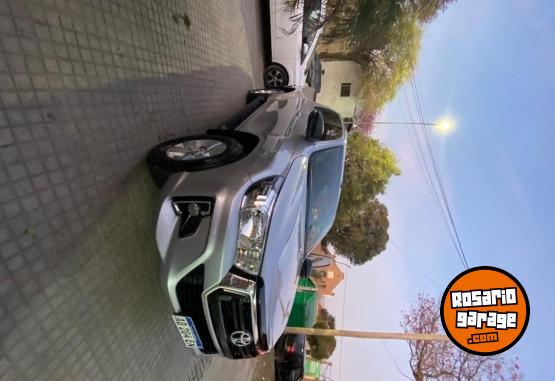 Camionetas - Toyota Hilux 2018 Diesel 30000Km - En Venta