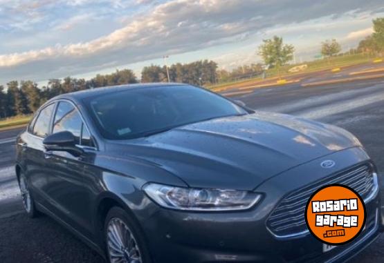 Autos - Ford Mondeo titanium 2016 Nafta 160Km - En Venta