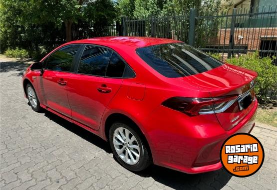 Autos - Toyota Corolla cei hbrido 2021 Electrico / Hibrido 84000Km - En Venta