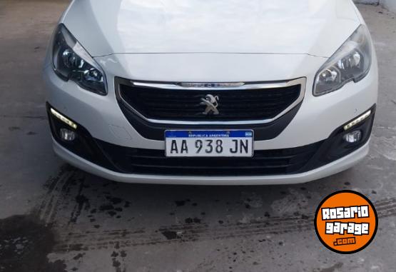 Autos - Peugeot 308 Feline 2017 Diesel 85000Km - En Venta