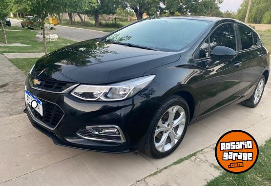 Autos - Chevrolet CRUZE LT 5P 2017 Nafta 91000Km - En Venta