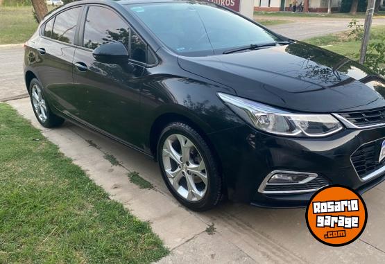 Autos - Chevrolet CRUZE LT 5P 2017 Nafta 91000Km - En Venta