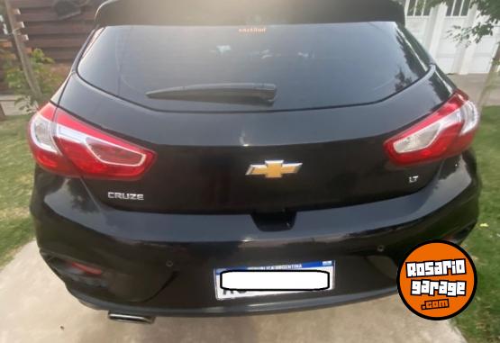 Autos - Chevrolet CRUZE LT 5P 2017 Nafta 91000Km - En Venta