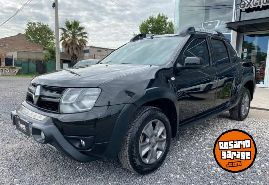 Camionetas - Renault Duster Oroch Outsider 2.0 2016 Nafta 86000Km - En Venta