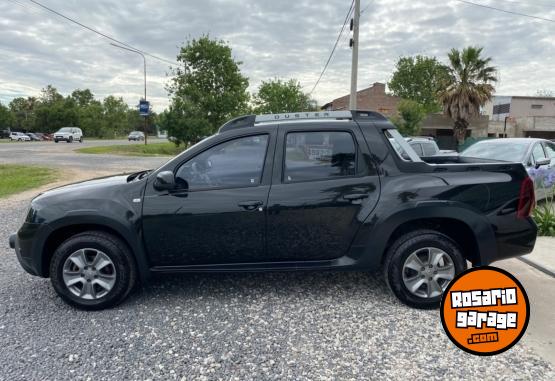 Camionetas - Renault Duster Oroch Outsider 2.0 2016 Nafta 86000Km - En Venta