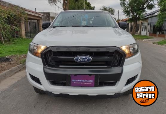 Camionetas - Ford Ranger 4x4 2.2 safety 2017 Diesel 113000Km - En Venta