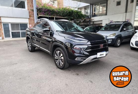 Camionetas - Fiat Toro Volcano AT9 2.0 2023 Diesel 20000Km - En Venta