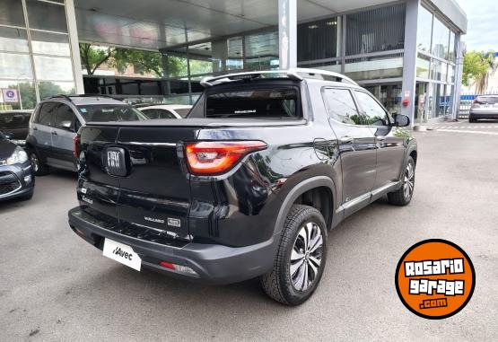 Camionetas - Fiat Toro Volcano AT9 2.0 2023 Diesel 20000Km - En Venta