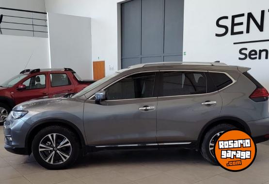 Autos - Nissan X-TRAIL EXCLUSIVE 2.5 CVT 2021 Nafta 60500Km - En Venta