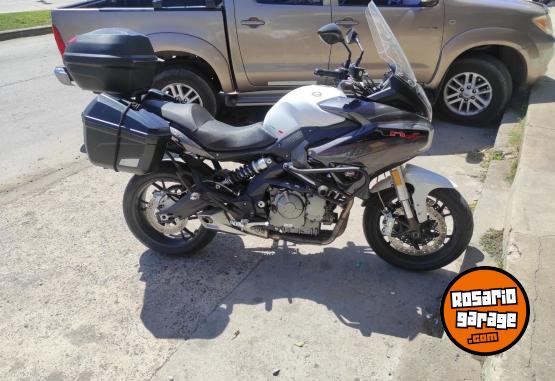 Motos - Benelli TNT 600 GT 2018 Nafta 18000Km - En Venta