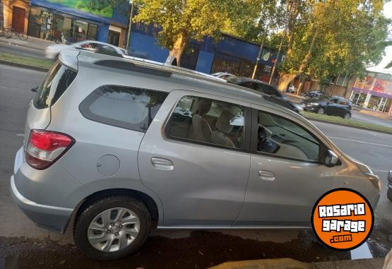 Autos - Chevrolet SPIN 2012 GNC 170000Km - En Venta