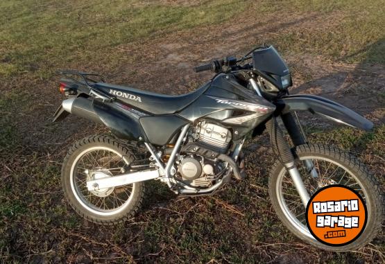 Motos - Honda TORNADO 250 2013 Nafta 24700Km - En Venta