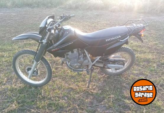 Motos - Honda TORNADO 250 2013 Nafta 24700Km - En Venta