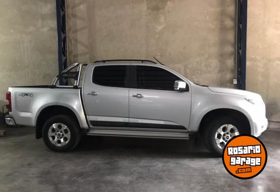 Camionetas - Chevrolet S 10 LTZ 4X4 2015 Diesel 145000Km - En Venta